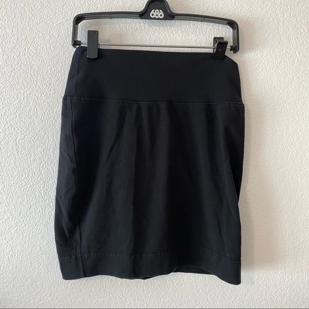 Boutique mini skirt